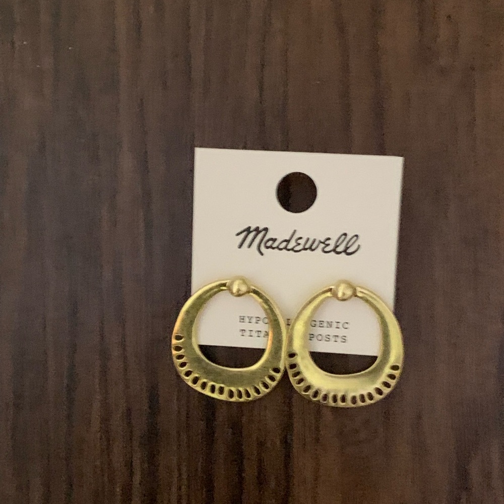 Madewell eyelet lace statement earring